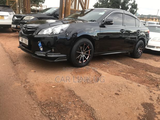 Subaru Legacy 2011 Black
