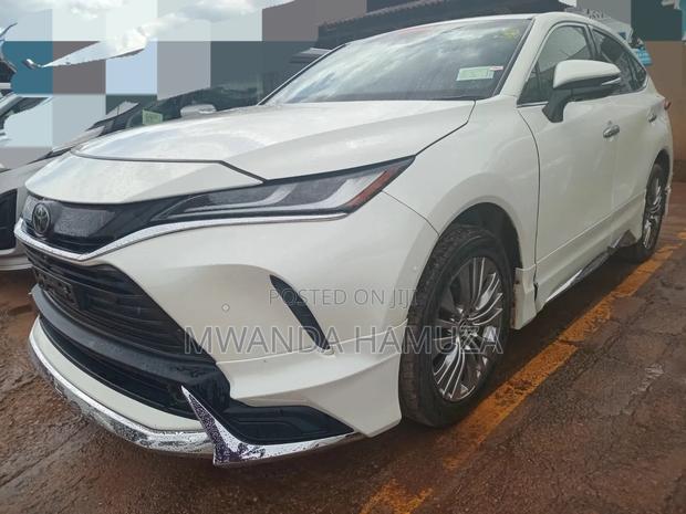 Toyota Harrier 2020 White