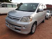Toyota Noah 2005 Silver for sale