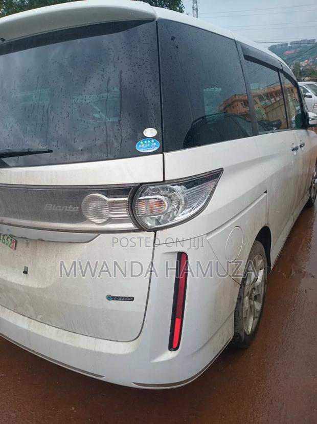 Mazda Biante 2013 White