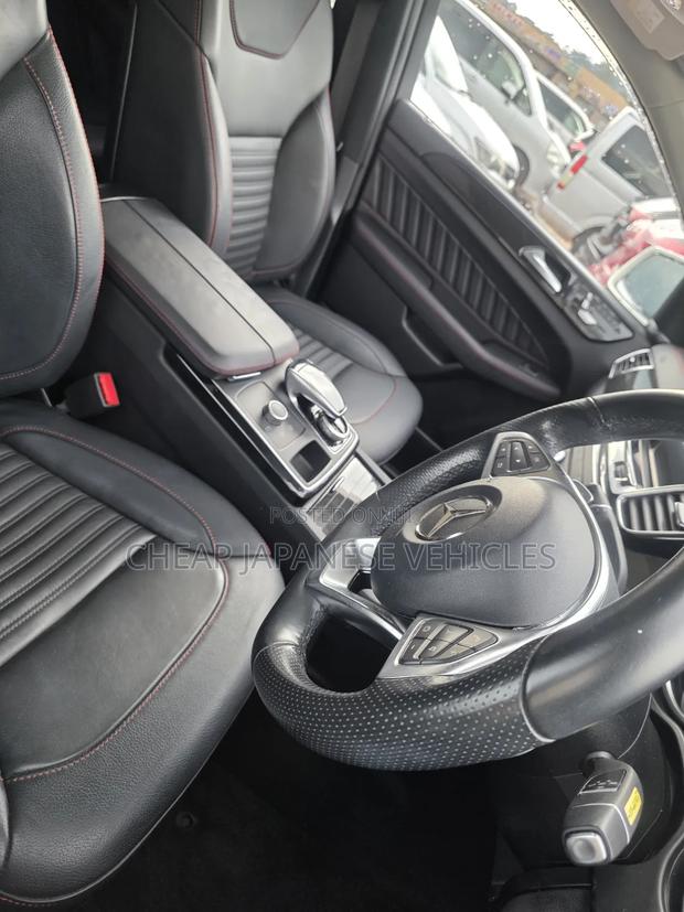 Mercedes-Benz GLE-Class GLE 350d 4MATIC 2018 Pearl