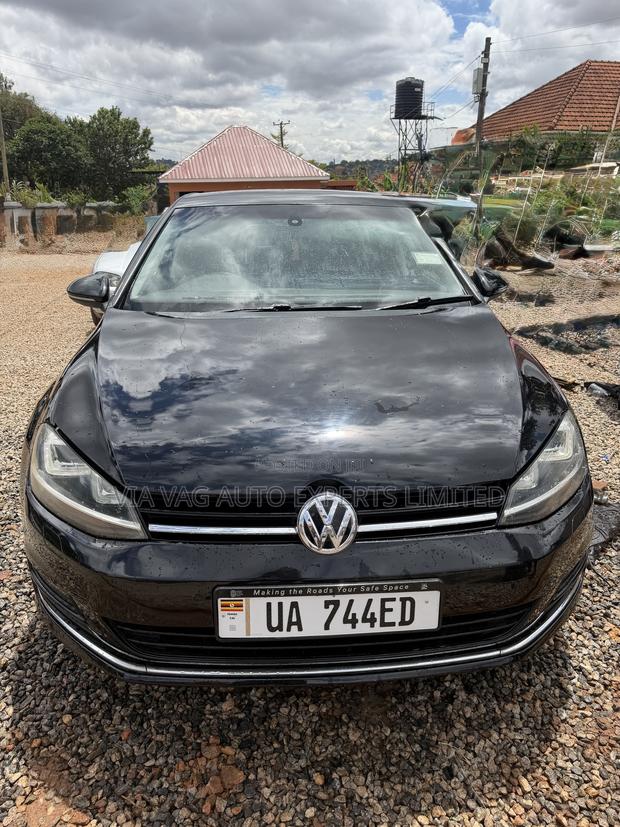 Volkswagen Golf 2015 Black