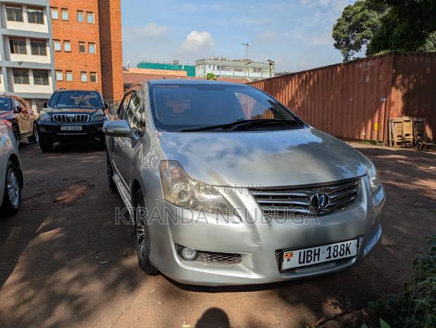 Toyota Blade 2008 Silver