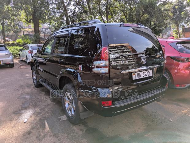 Toyota Land Cruiser Prado 2009 Black
