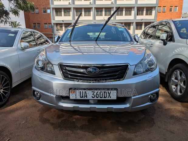 Subaru Outback 2016 Silver