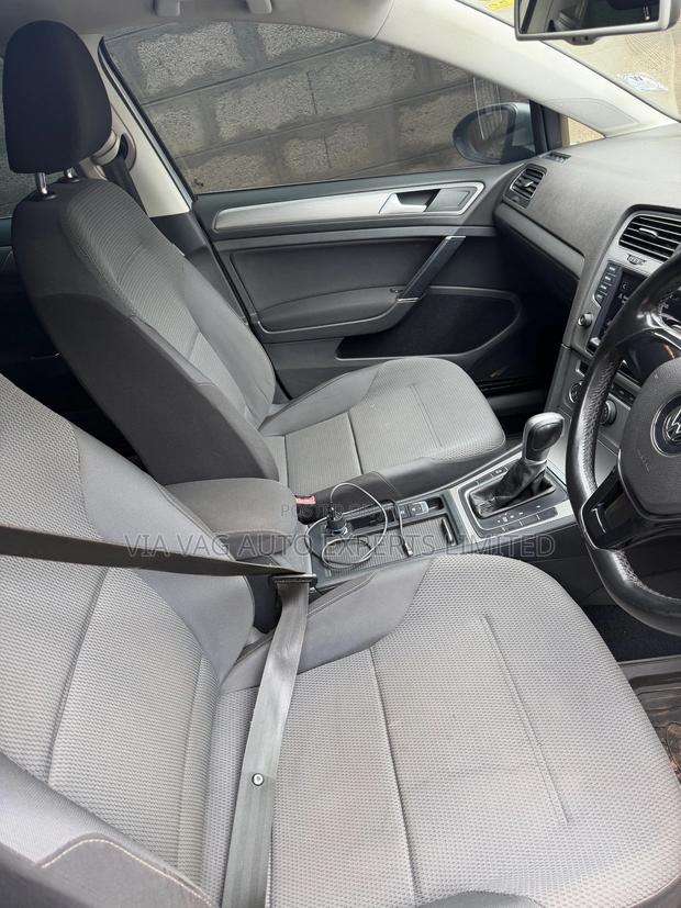 Volkswagen Golf 2015 Silver