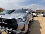 Toyota Hilux 2018 Silver for sale