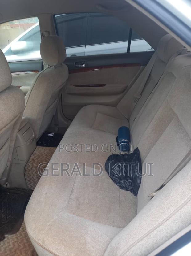 Toyota Mark II 2002 White