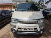 Toyota HiAce 2000 Pearl for sale