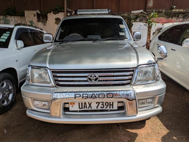 Toyota Land Cruiser Prado 2009 Silver