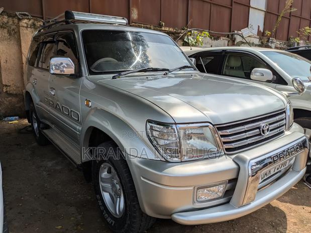Toyota Land Cruiser Prado 2009 Silver