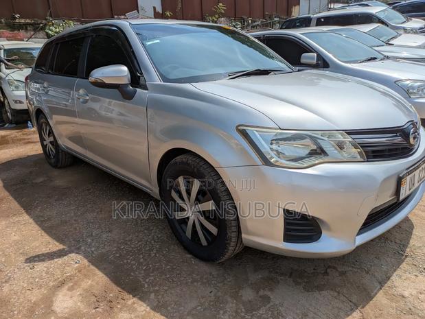 Toyota Corolla Fielder 2015 Silver