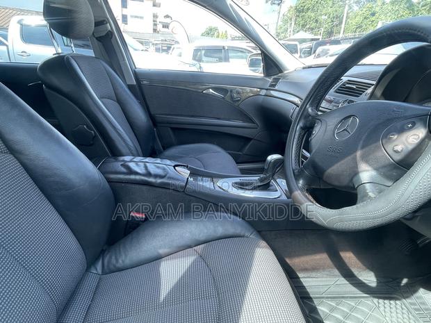 Mercedes-Benz E320 2008 Silver