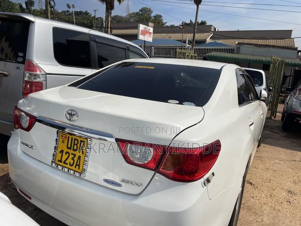 Toyota Mark X 2012 White