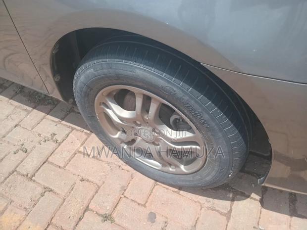 Toyota Corolla Fielder 2011 Gray