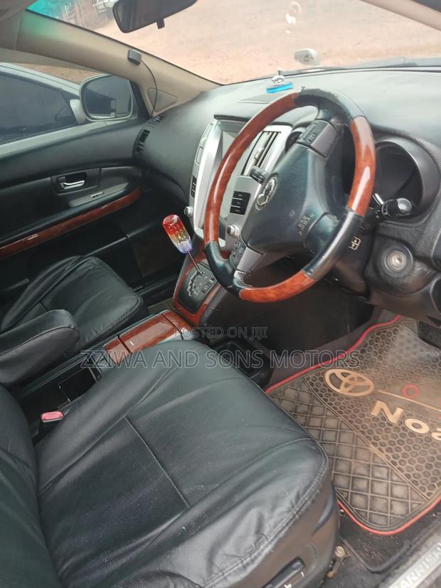 Toyota Harrier 2.4 4WD 2012 Silver