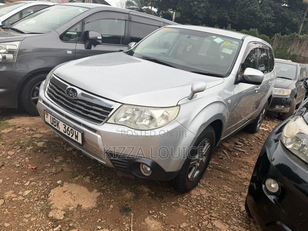 Subaru Forester 2009 Silver