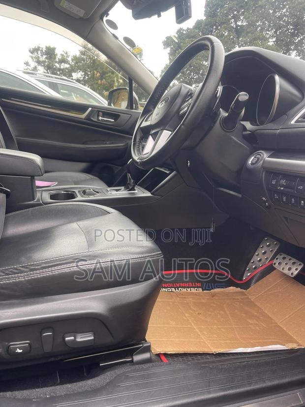 Subaru Outback 2014 Black