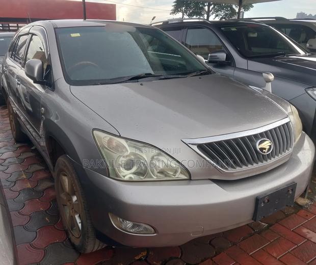 Toyota Harrier 2012 Gold