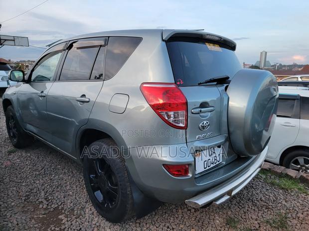 Toyota RAV4 2012 Gray
