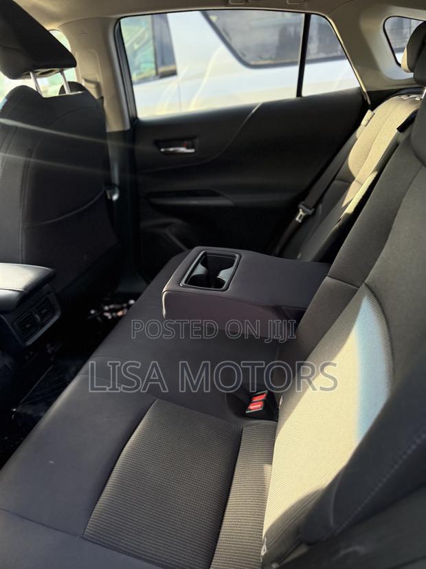 Toyota Harrier 2.0 4WD 2020 White