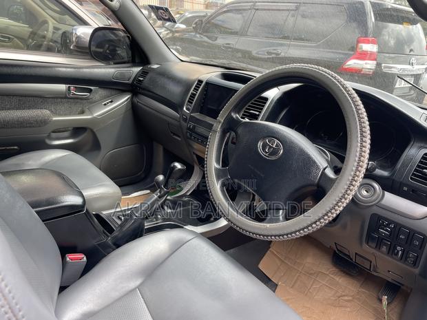 Toyota Land Cruiser Prado 2009 Black