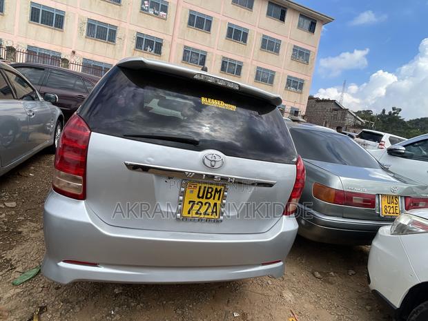 Toyota Wish 2008 Silver