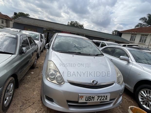 Toyota Wish 2008 Silver