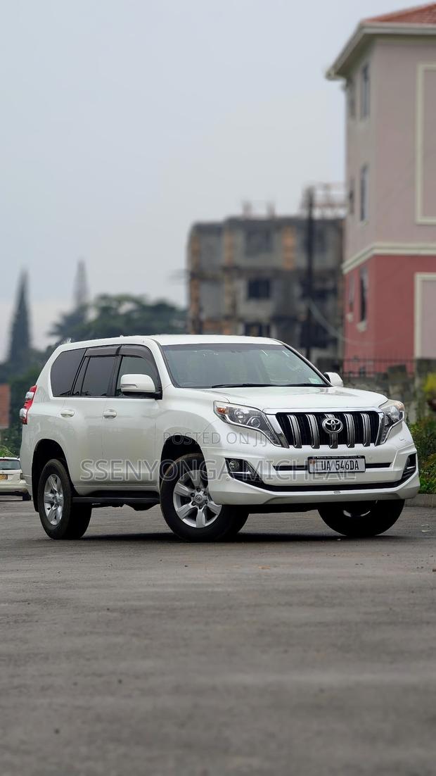 Toyota Land Cruiser Prado 2016 White