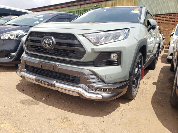 Toyota RAV4 Adventure AWD 2020 Green