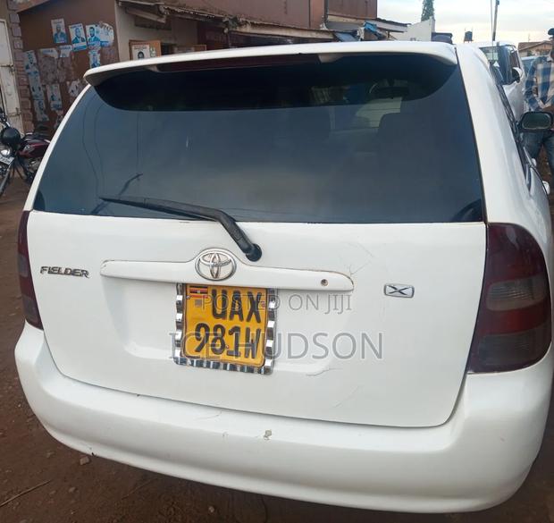 Toyota Corolla Fielder 2003 White