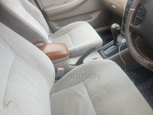 Toyota Corolla Fielder 2003 White