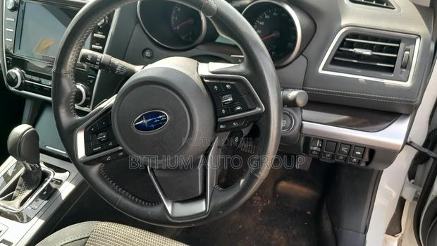 Subaru Legacy 2015 White