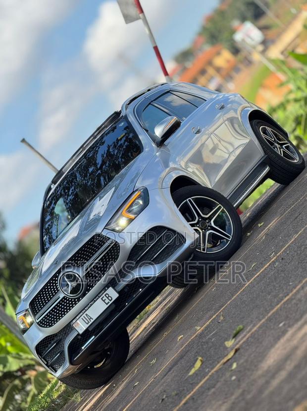 Mercedes-Benz GLE-Class GLE 400d 4MATIC 2020 Silver