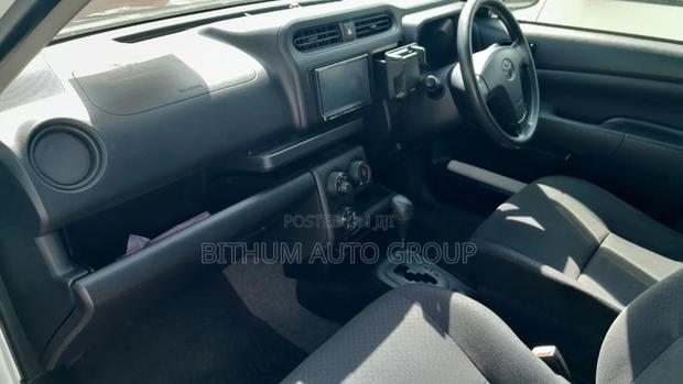 Toyota Probox 1.5 DX 2WD 2016 White
