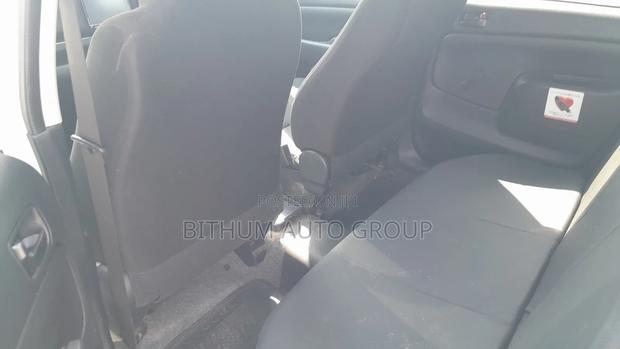 Toyota Probox 1.5 DX 2WD 2016 White