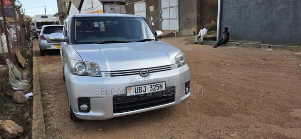 Toyota Corolla Rumion 2010 Gray