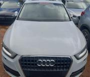 Audi Q3 2012 White for sale