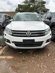Volkswagen Tiguan 2.0 S Automatic 2012 White for sale