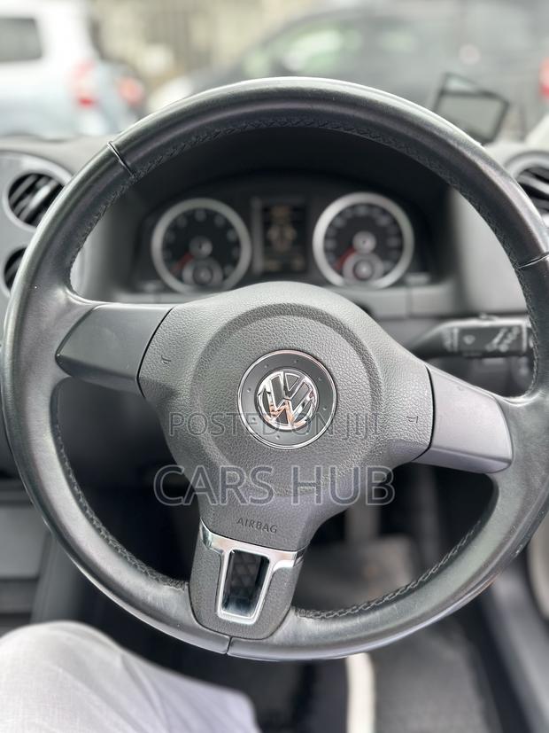 Volkswagen Tiguan 2.0 S Automatic 2012 White