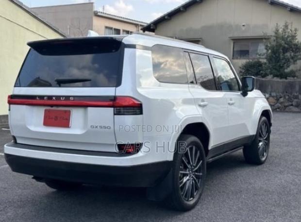 Lexus GX 550 Premium+ 4WD 2025 White