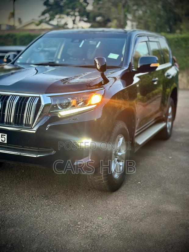 Toyota Land Cruiser Prado 2.7 2017 Black