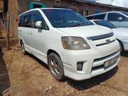 Toyota Noah 2.0 FWD (8 Seater) 2005 Pearl for sale