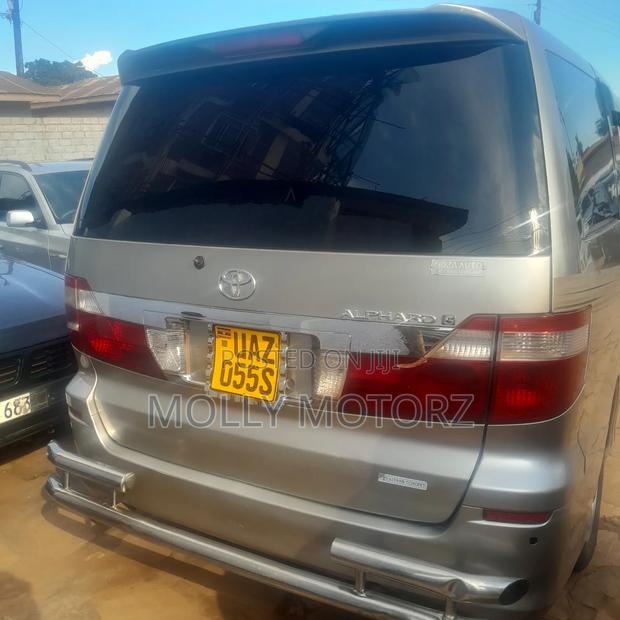 Toyota Alphard 2009 Brown