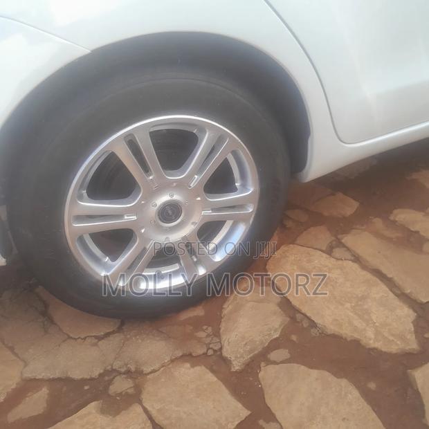 Toyota IST 2010 White
