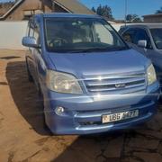Toyota Noah 2013 Blue for sale