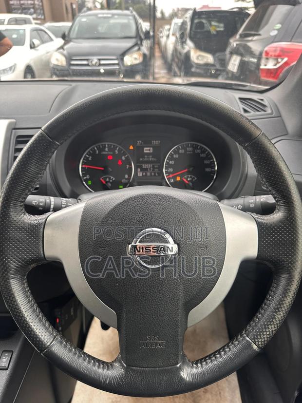 Nissan X-Trail 2.0 Petrol XE 2012 Gray