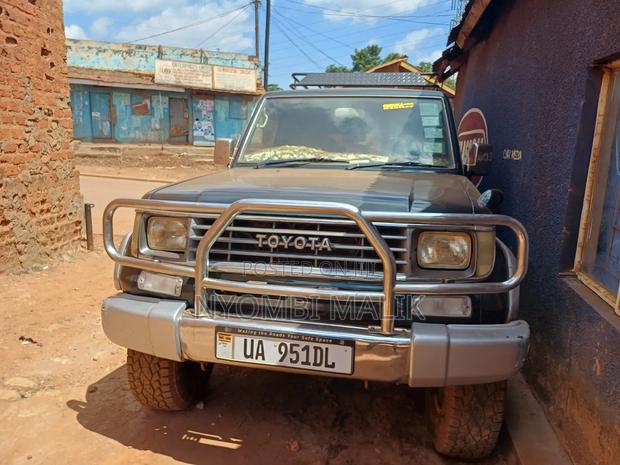 Toyota Land Cruiser Prado 3.0 D-4D 2002 Blue