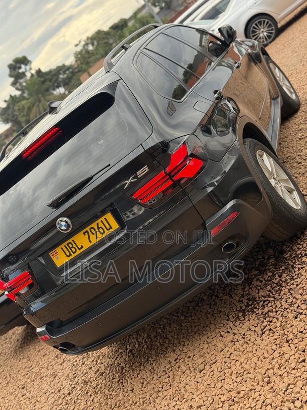 BMW X5 xDrive 30i AWD (3.0L 6cyl 6A) 2009 Black