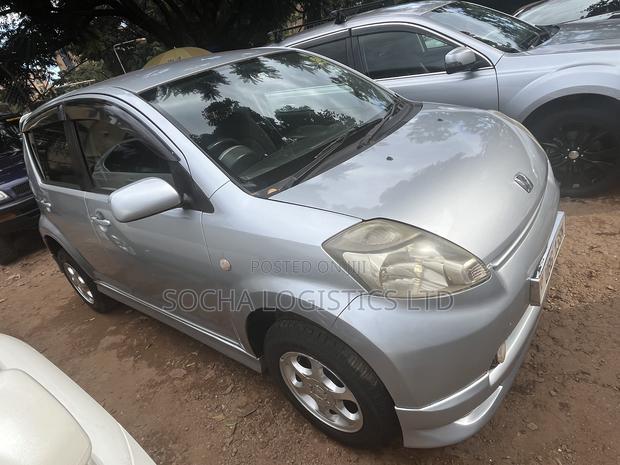 Toyota Passo 2007 Silver